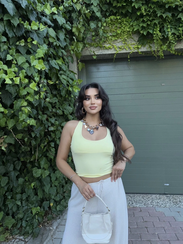 Sarı Boyundan Geçirmeli Crop
