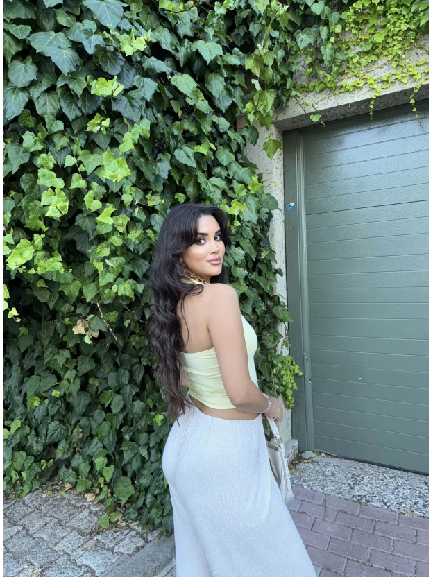 Sarı Boyundan Geçirmeli Crop