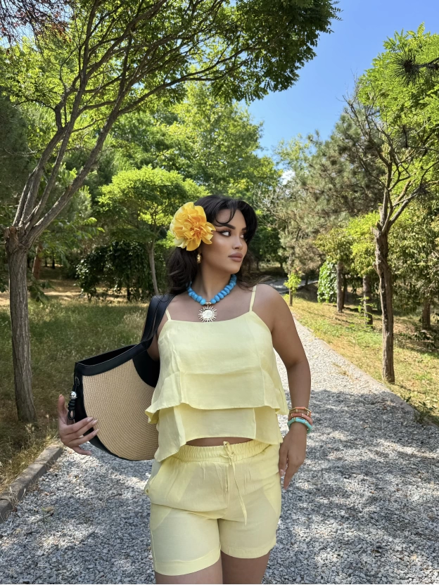 Sarı Askılı Bluz Şort Takım