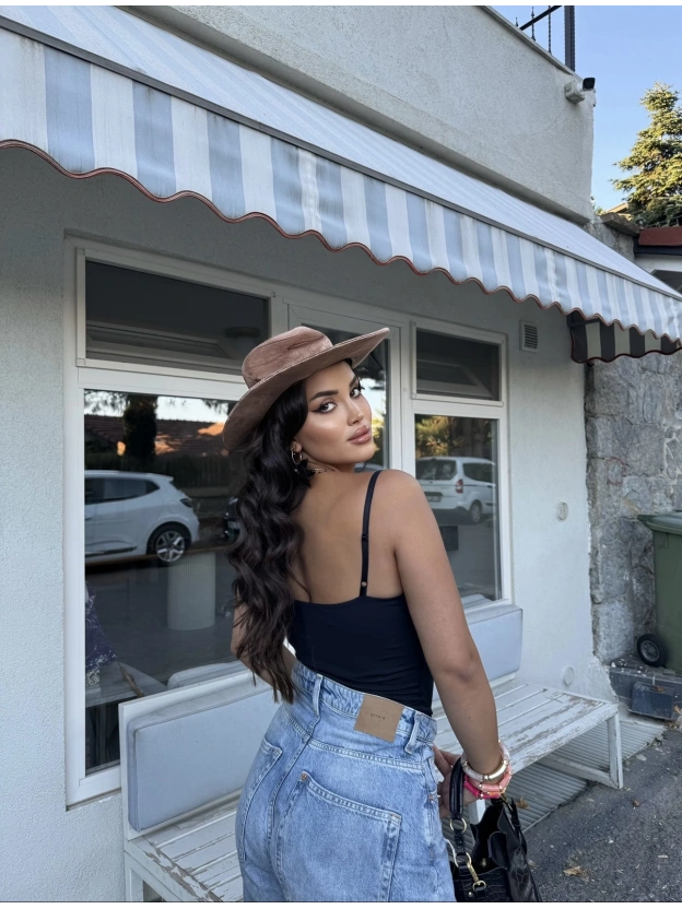 Siyah Çift Kat Askılı Bodysuit