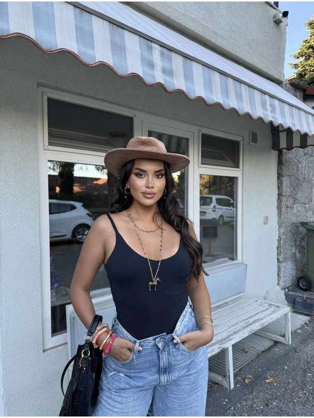 Siyah Çift Kat Askılı Bodysuit
