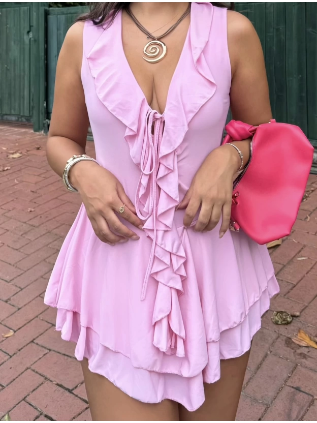 Pembe Şortlu Fırfırlı Mini Elbise