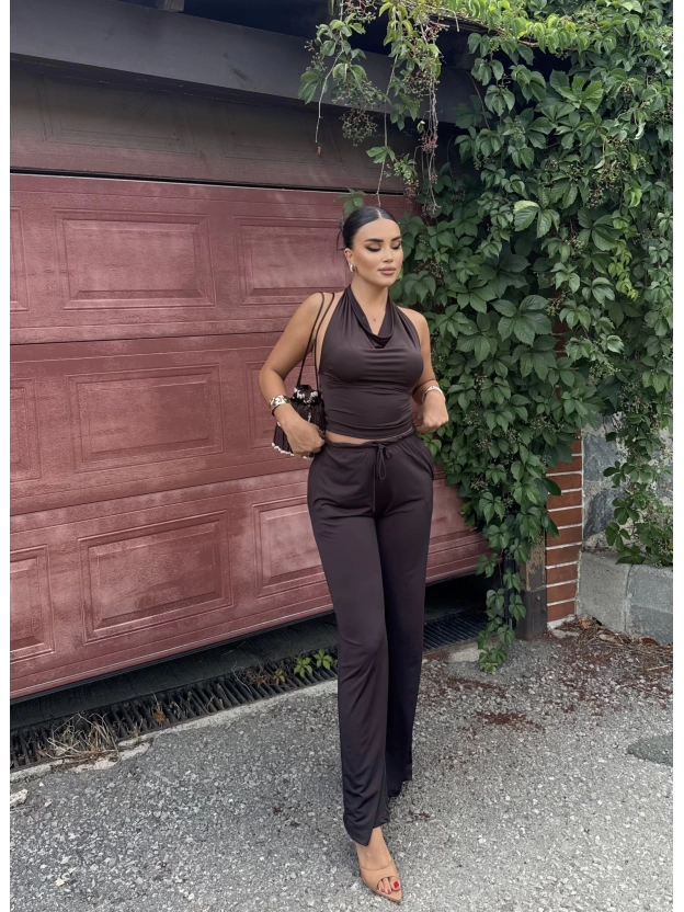 Kahverengi Degaje Yaka Alt Üst Takım