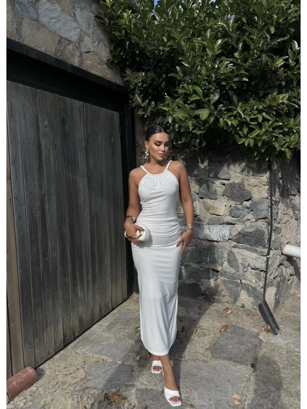 Beyaz Halter Yaka Büzgülü Elbise