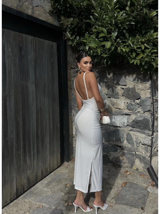Beyaz Halter Yaka Büzgülü Elbise