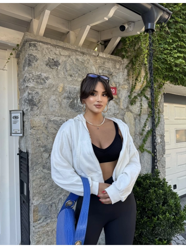 Beyaz Fermuarlı Crop Hırka