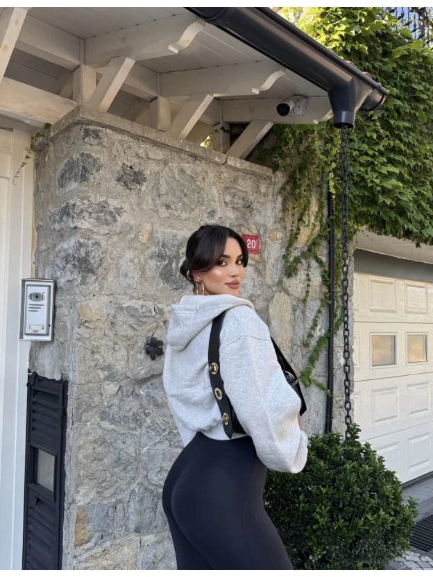 Gri Fermuarlı Crop Hırka