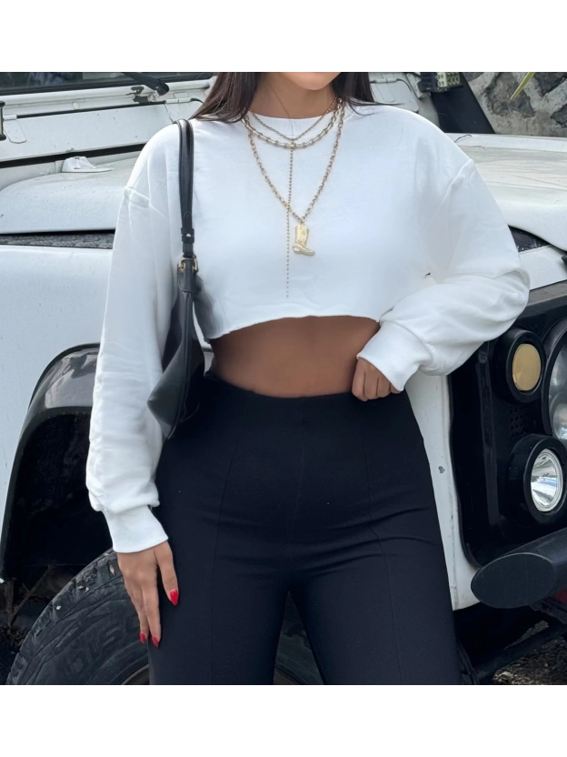 Beyaz Oversize Crop Sweatshırt