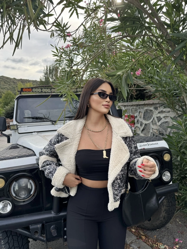Krem Kürklü Crop Mont