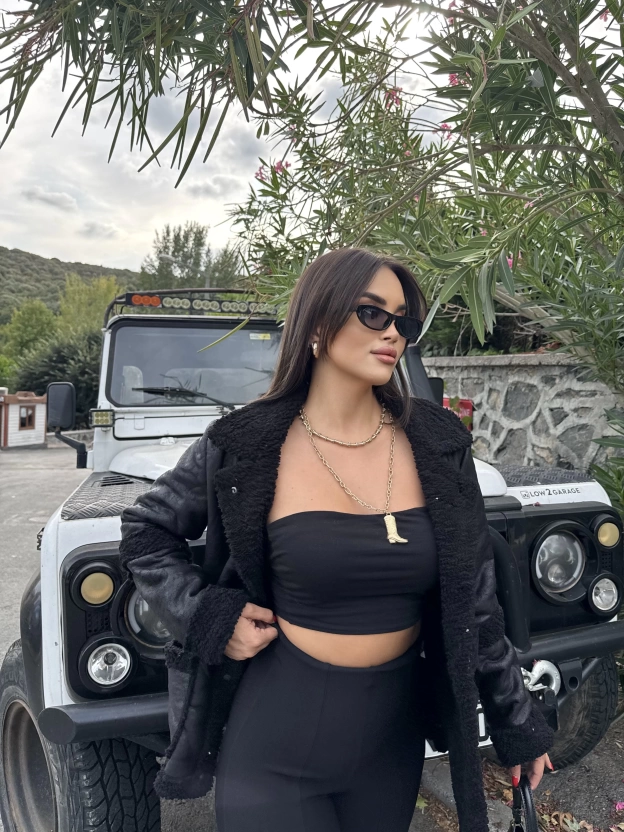 Siyah Kürk Detay Oversize Kaban