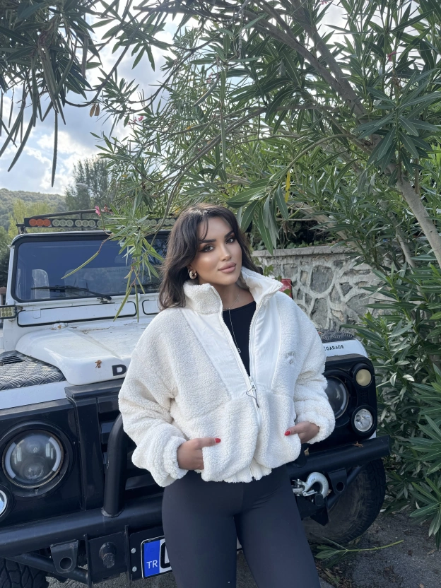 Bej Oversize Peluş Mont