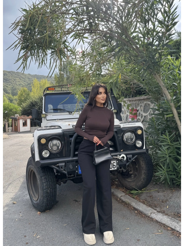 Siyah 3 İplik Bol Paça Eşofman Altı