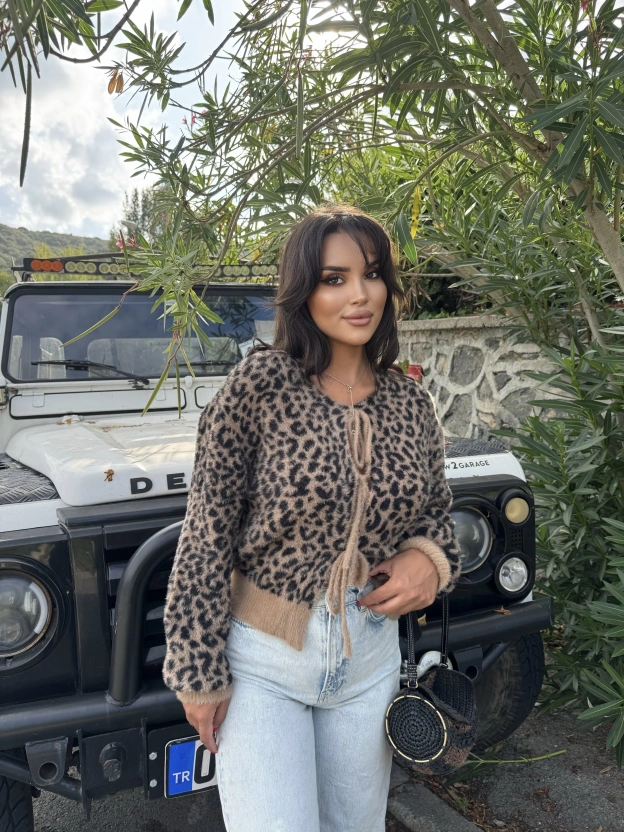 Leopar Yumoş Kazak