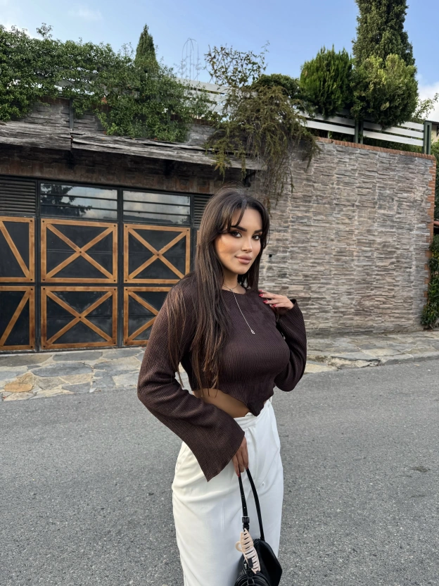 Kahverengi İspanyol Kol Basic Bluz