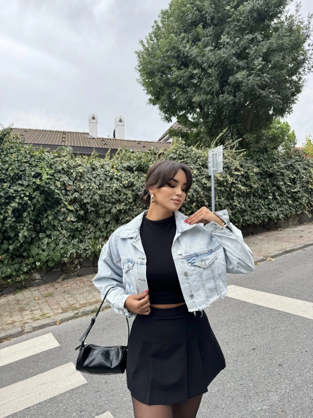 Buz Mavi Crop Ceket