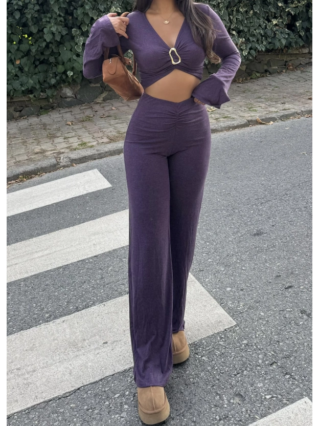 Mor Göğüs Tokalı Takım