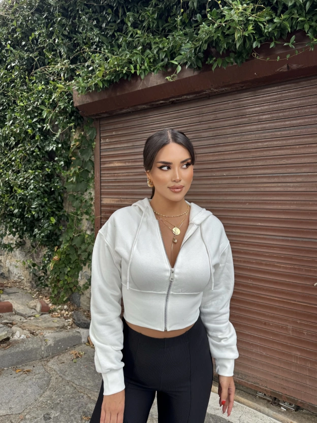 Beyaz Premium Crop Sweatshırt