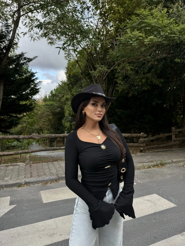 Siyah Kolları Volanlı Sun Crop