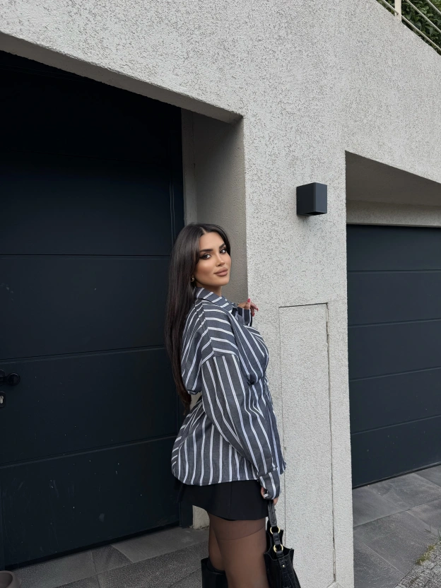 Gri Çizgili Oversize Tasarım Gömlek