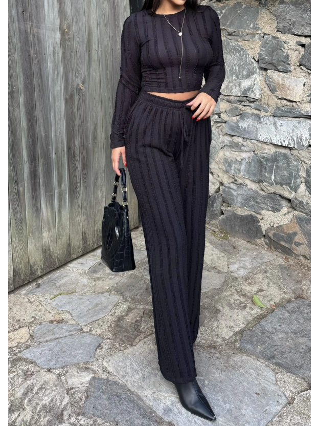 Siyah Dikiş Detay Alt Üst Takım