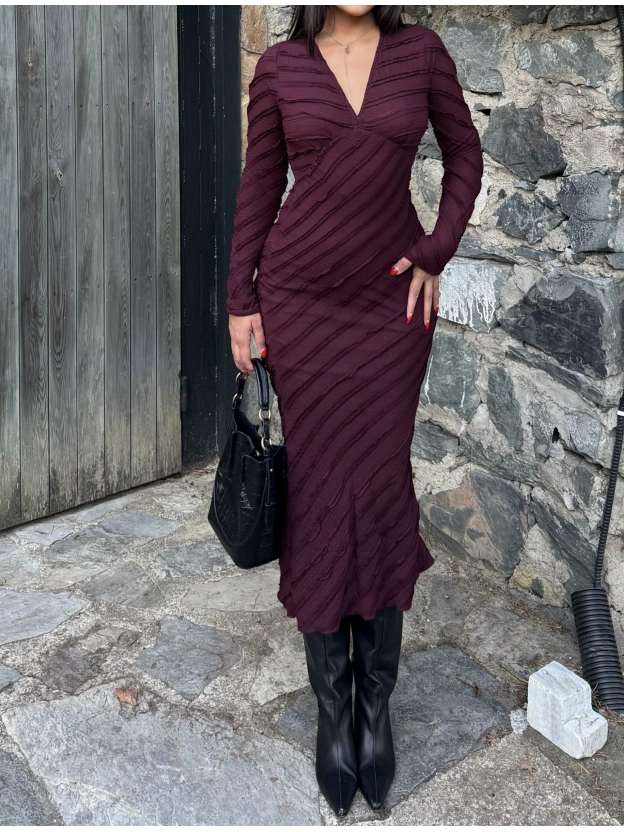 Mürdüm Fırfırlı Uzun Elbise