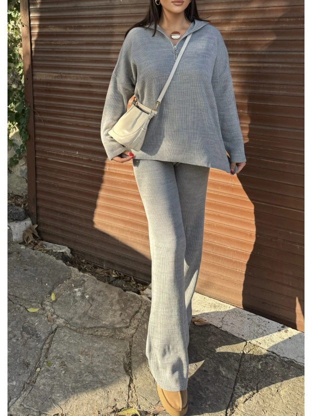 Gri Fermuarlı Triko Takım