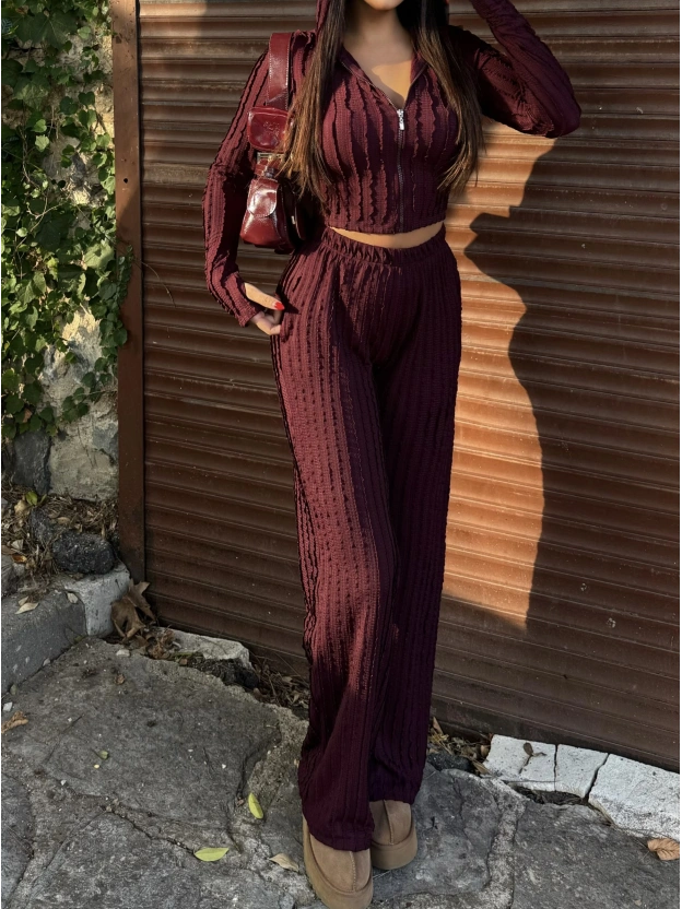 Mürdüm Kapüşonlu Dikiş Detay Alt Üst Takım