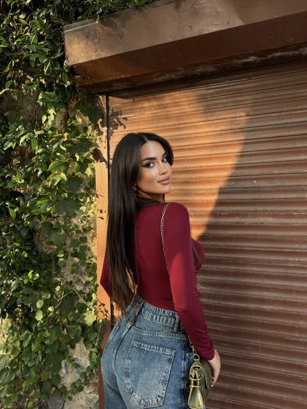 Bordo Kruvaze Yaka Aksesuar Detay Crop