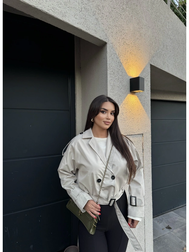 Bej Düğme Detay Kemerli Crop Trençkot