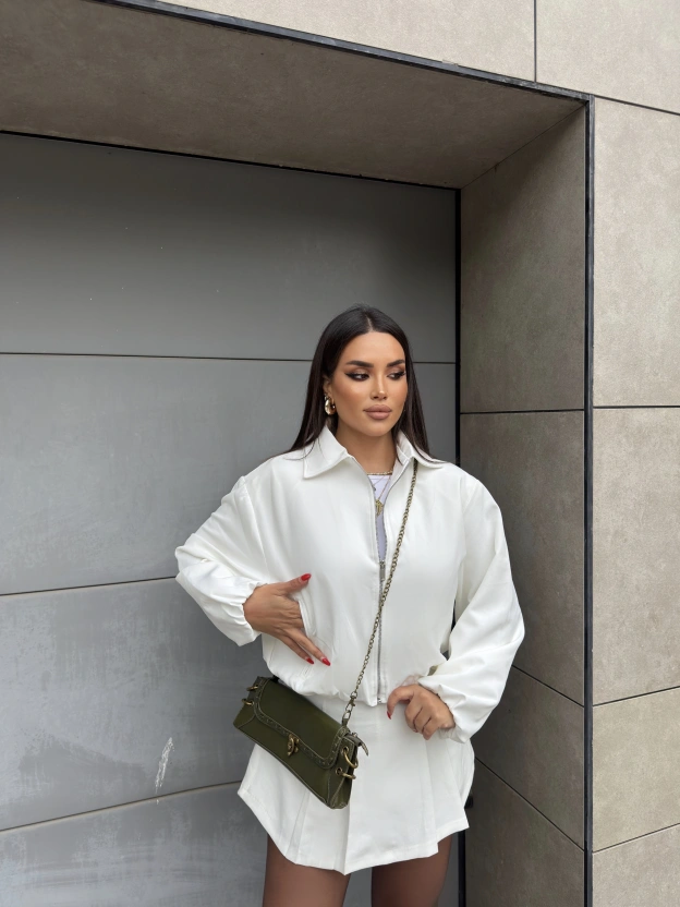 Beyaz Crop Fermuarlı Bomber Ceket