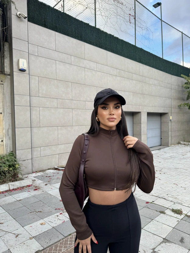 Crop Kahverengi Fermuarlı Hırka