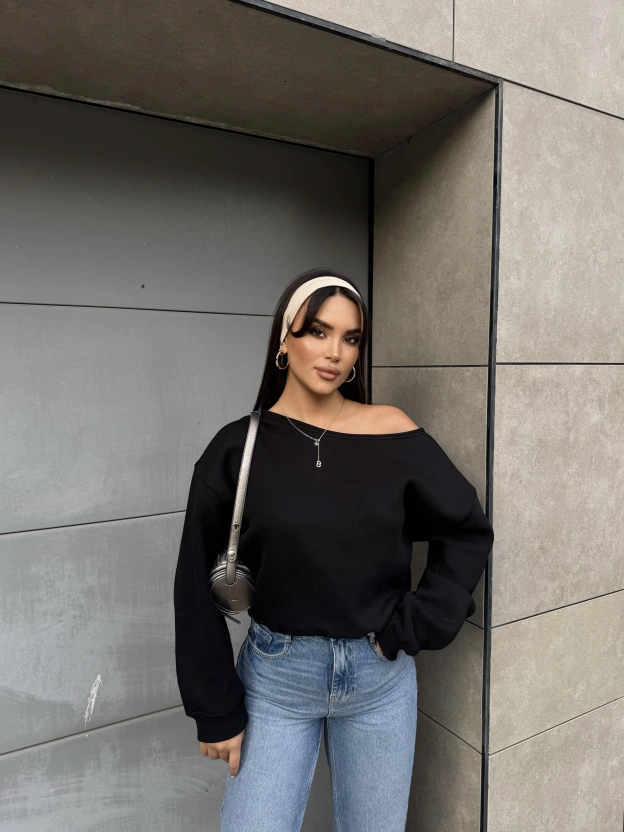 Siyah Kayık Yaka Oversize Sweatshırt