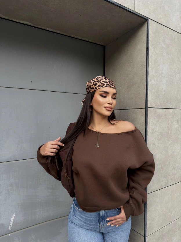 Kahverengi Kayık Yaka Oversize Sweatshirt