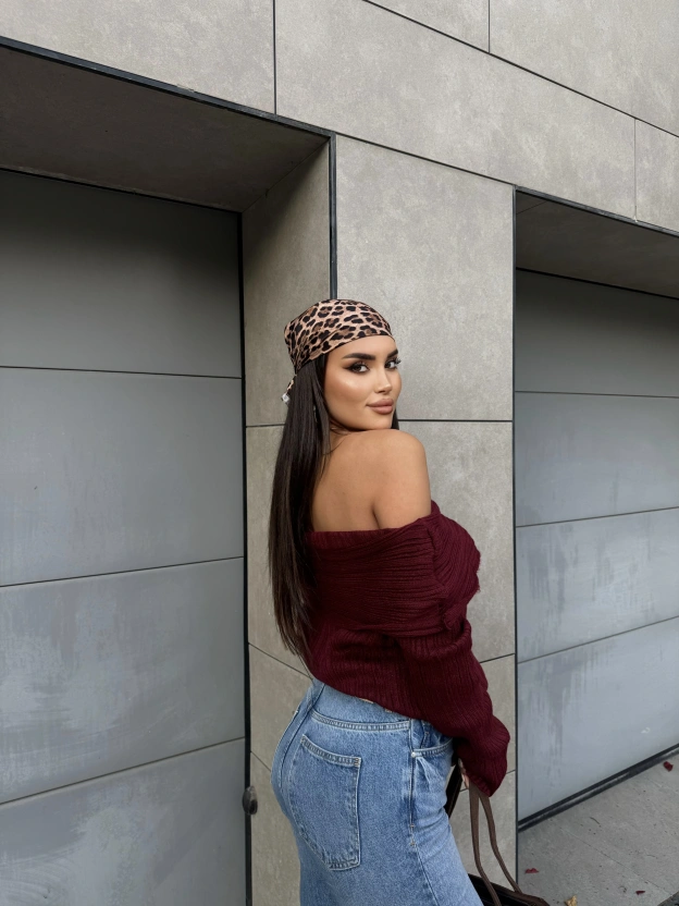 Bordo Madonna Yaka Kazak