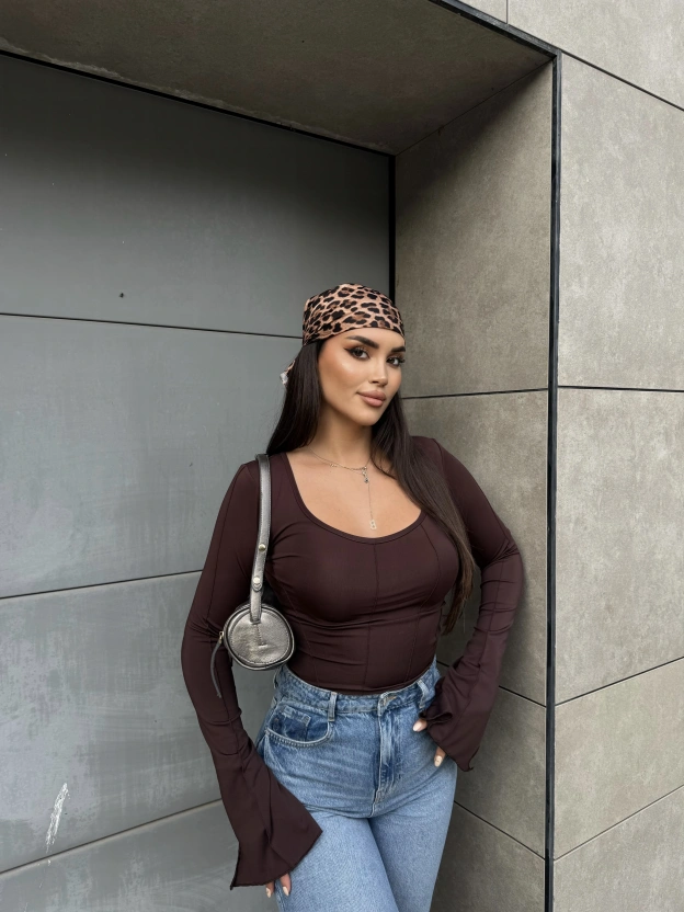 Kahverengi Sırt Bağlama İspanyol Kol Bluz