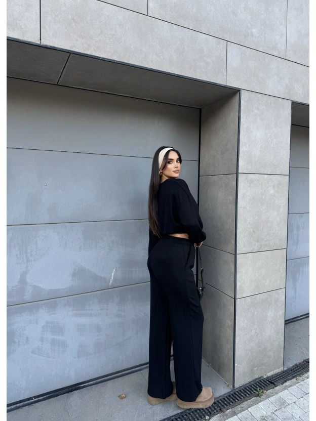 Siyah Düğmeli Modal Takım