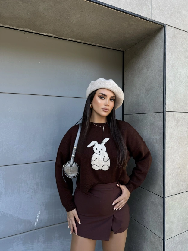 Kahverengi Tavşan Desenli Kazak