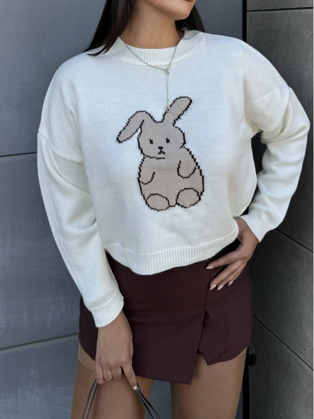 Beyaz Tavşan Desenli Kazak