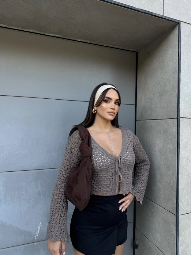 Kahverengi Ajurlu Ön Bağlamalı Triko Bluz