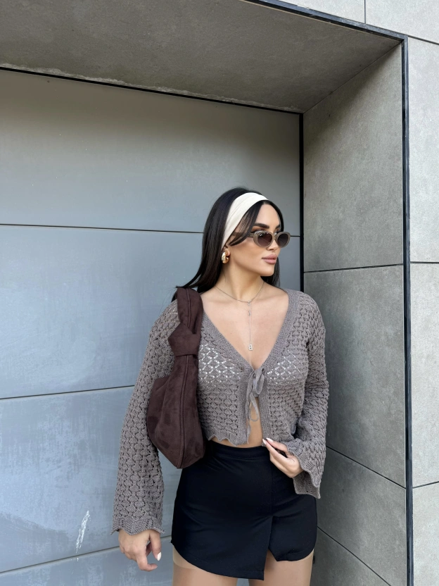 Kahverengi Ajurlu Ön Bağlamalı Triko Bluz