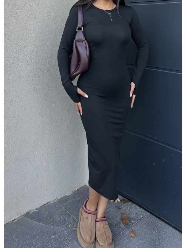 Siyah Bisiklet Yaka Parmak Geçirmeli Elbise