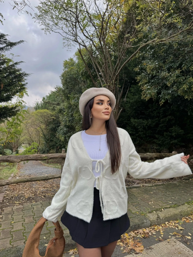 Bej Bağlamalı Yumoş Kazak