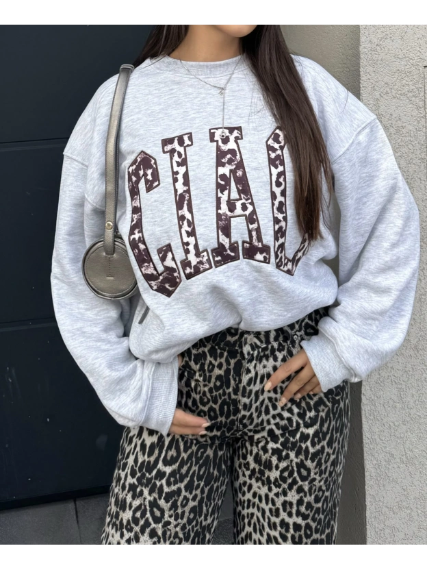 Gri Nakışlı Oversize Sweatshırt