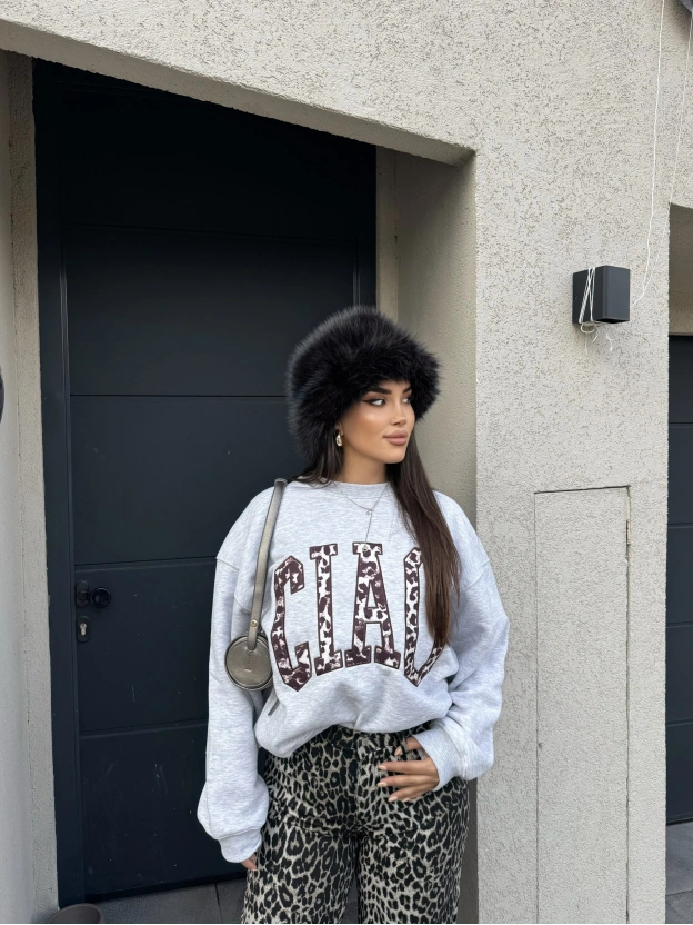 Gri Nakışlı Oversize Sweatshırt