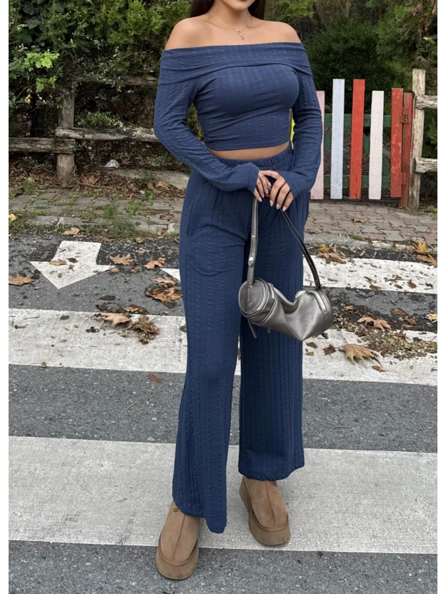 Lacivert Madonna Yaka Fırfırlı Takım