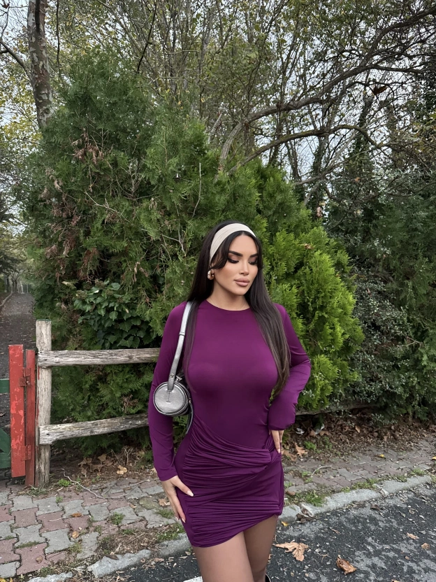 Mürdüm Burgulu Kısa Elbise