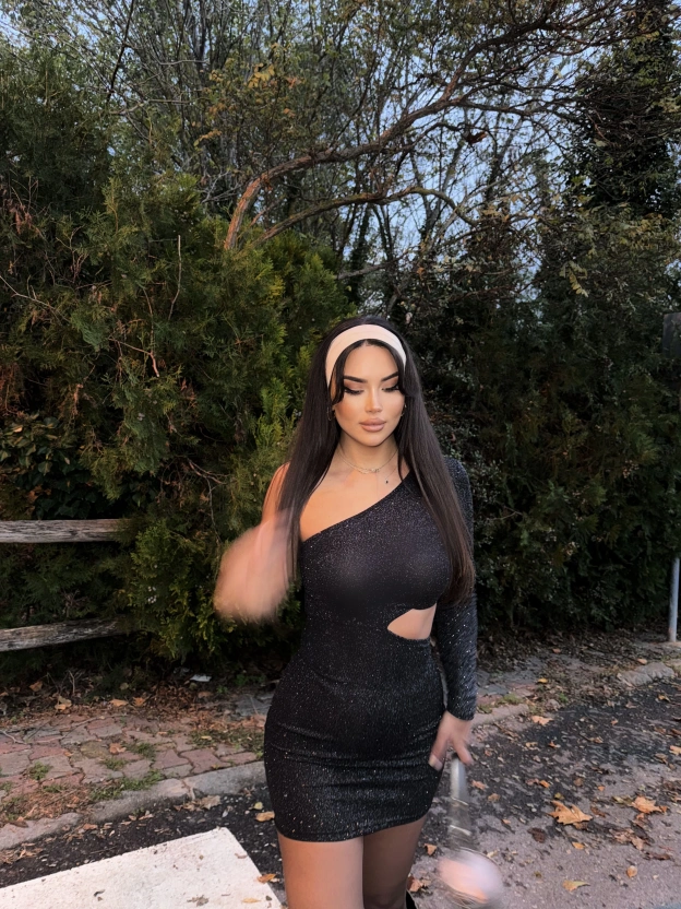 Siyah Tek Kol Simli Elbise