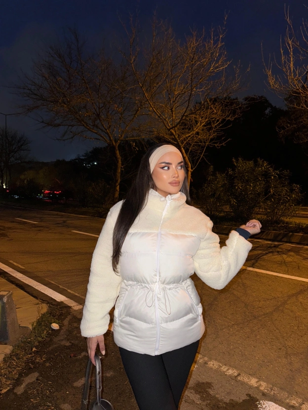 Bej Şişme Peluş Mont