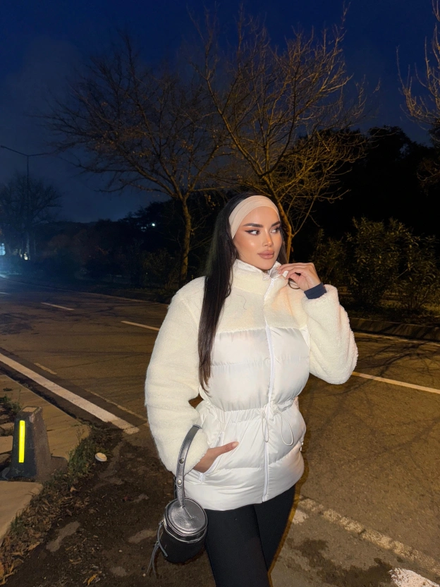 Bej Şişme Peluş Mont