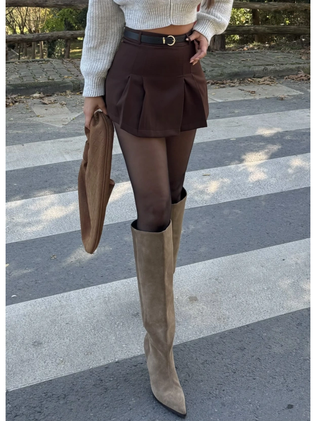 Kahverengi Pileli Kemerli Şort Etek